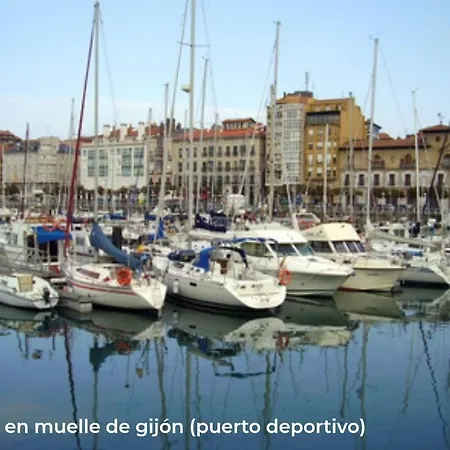 El Trasgu De Laviada A 300m Playa, Puerto, Acuario *